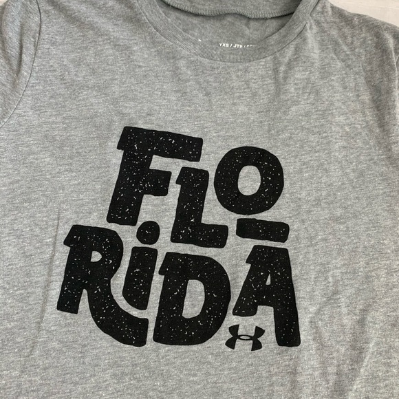 under armour shirt - Picture 2 of 5